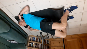 SUAPS : Exercices de gainage sur le dos avec Florent